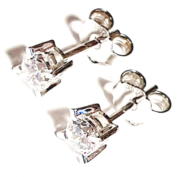 Echt Weissgold 585/ -14 K Ohrstecker schön mit Zirkonia